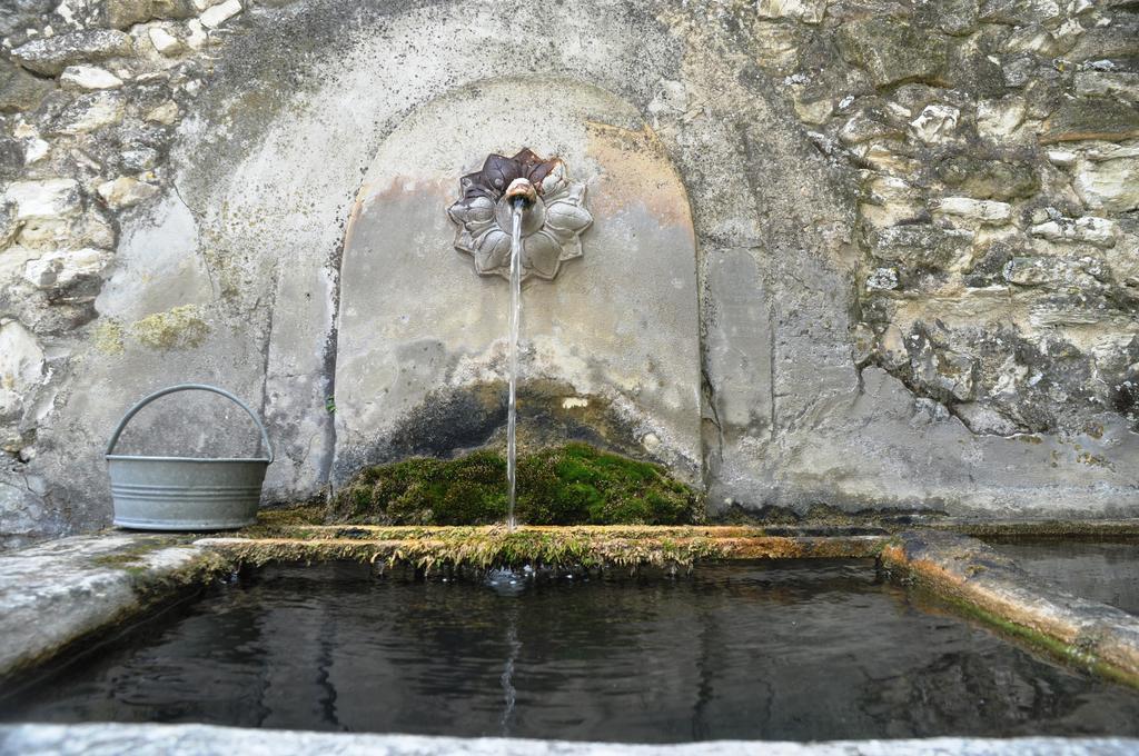 Le Mas De La Fontaine Panzió Le Pegue Kültér fotó