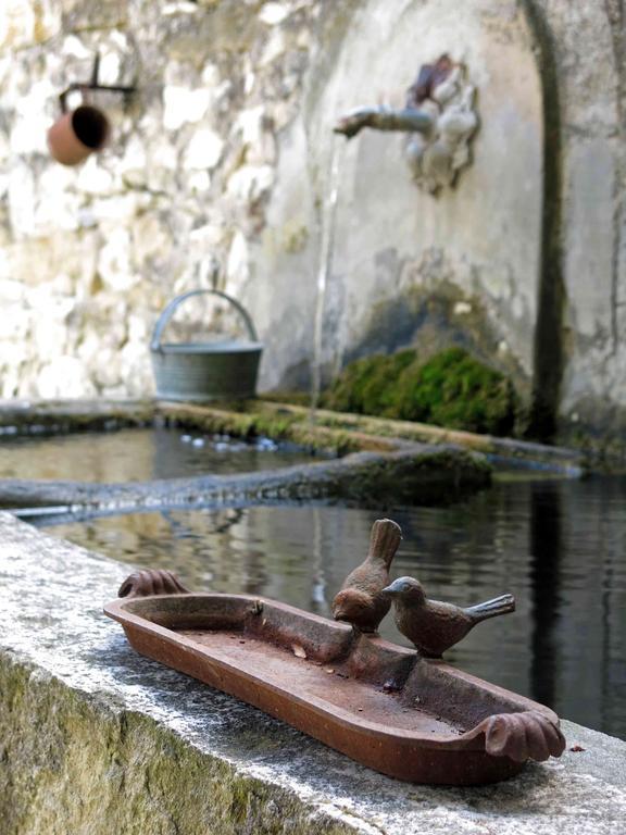 Le Mas De La Fontaine Panzió Le Pegue Kültér fotó